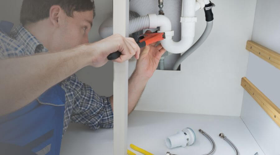 Professional sink repair in Wheatland, IN